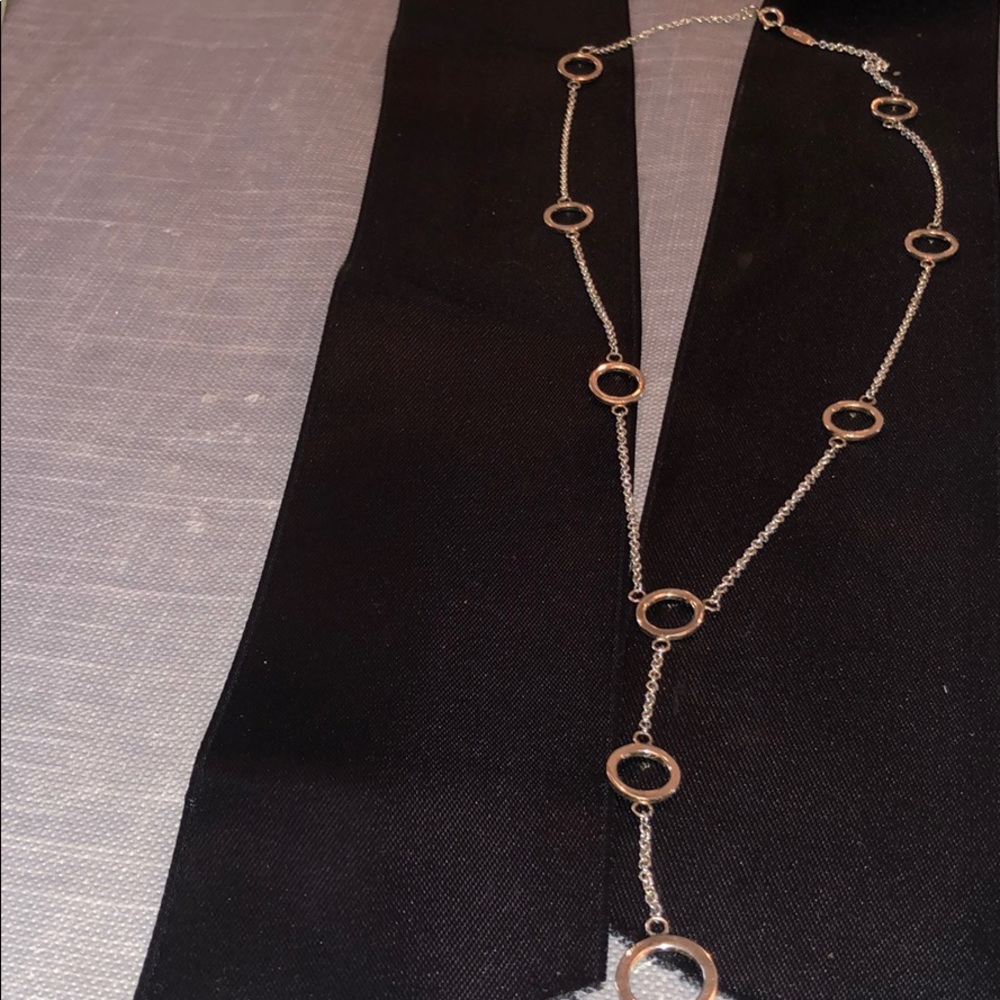 Tiffany’s circle necklace